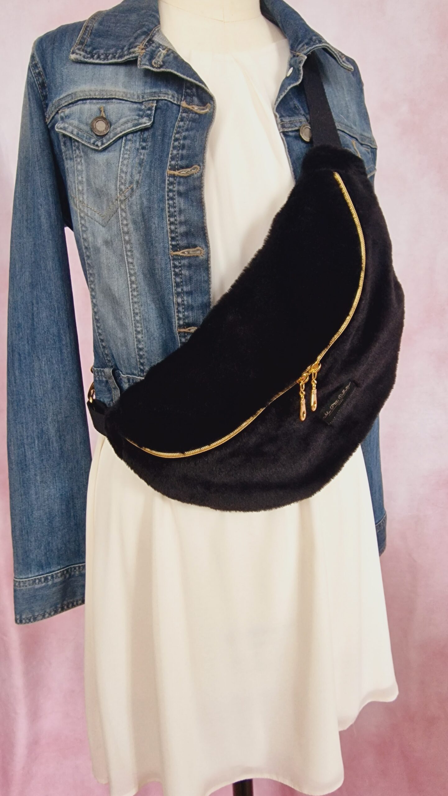 Elyette noire face 2